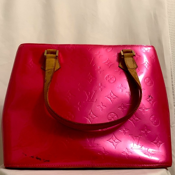 Louis Vuitton - Picture 1 of 1